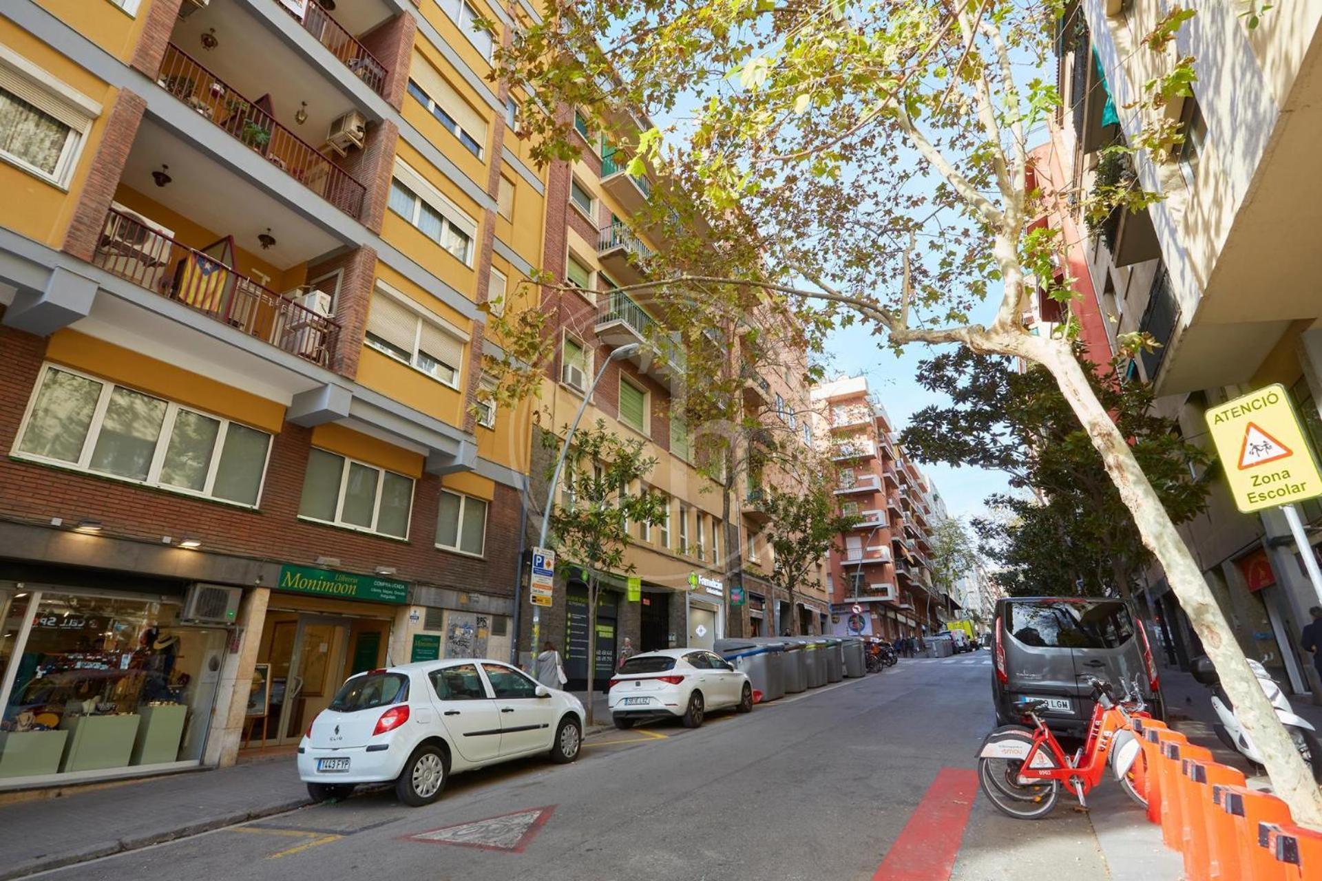 Bonito Apartamento Para 4 Barcelona Exterior photo